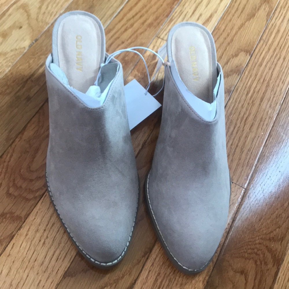 *Feature* NEW Mule Bootie Light Taupe Size 7